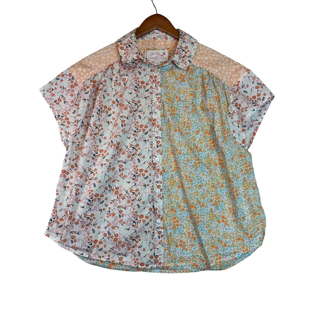 American Eagle Mixed Floral Patchwork Short Sleeve Button Up Shirt Womens XS